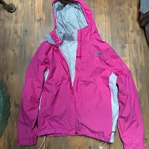 Women’s north face rain jacket